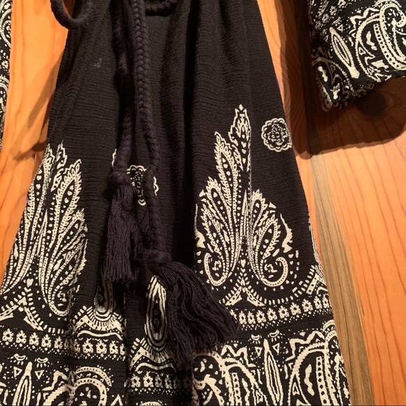 Forever 21 Boho Dress Size Medium - Picture 6 of 8